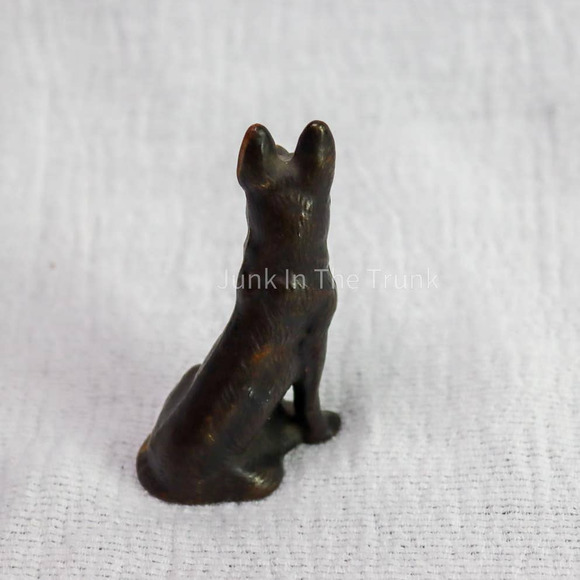 Metal German Shepard Paper Weight - Picture 4 of 5